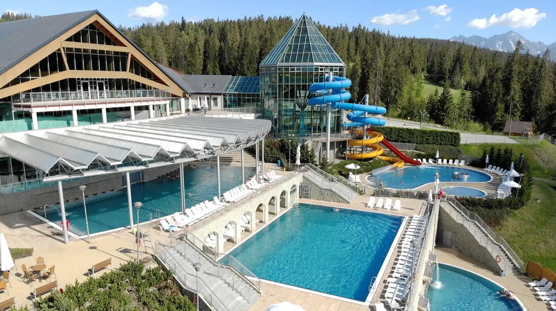 hotel-i-baseny-termalne-bukovina-termalna